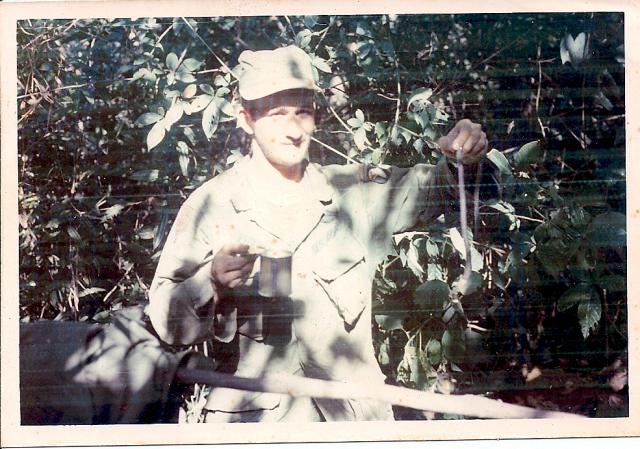 FO SGt with earthworm