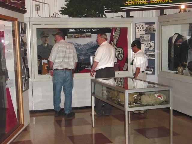 Browsing through the displays